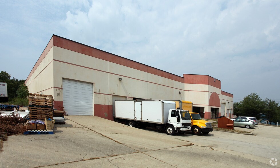 Primary Photo Of 3100 Kaverton Rd, Forestville Warehouse For Lease
