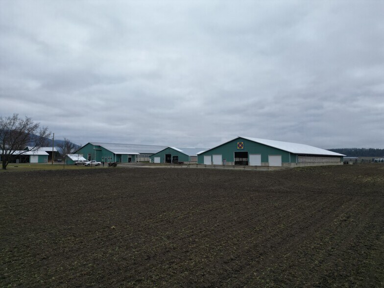 More Photos Of 4809 Back Enderby Rd, Armstrong Land For Sale