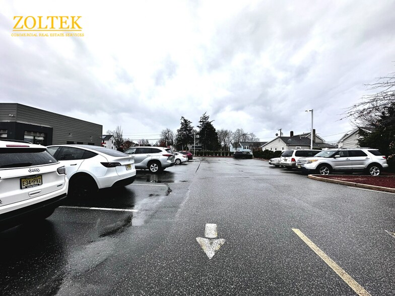 More Photos Of 104 Route 70, Lakehurst Freestanding For Lease