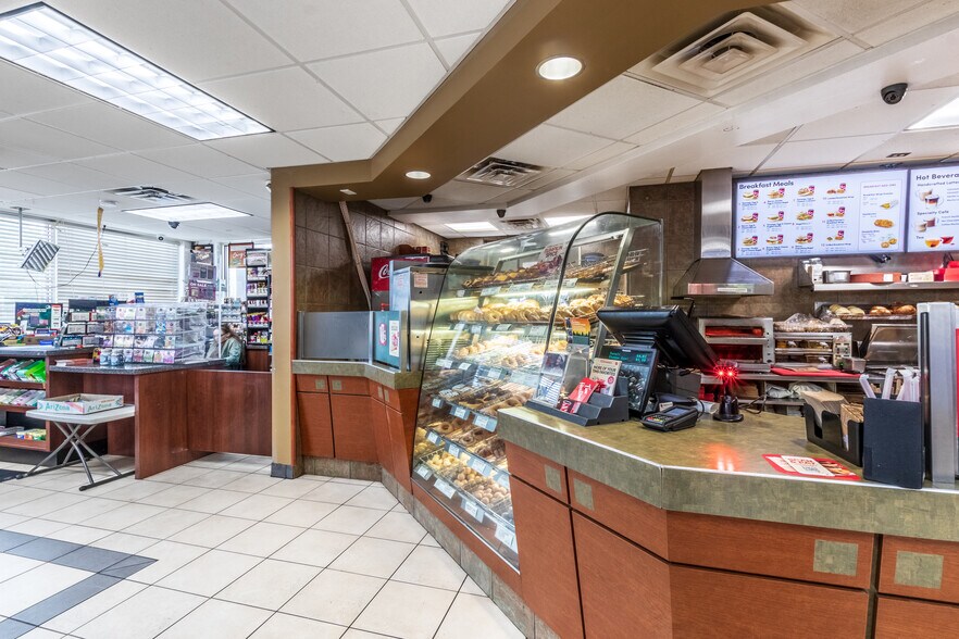 More Photos Of 459 Division St, North Tonawanda Convenience Store For Sale