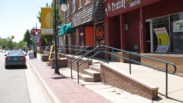 More Photos Of 137 N Main St, Almont Storefront Retail Residential For Lease