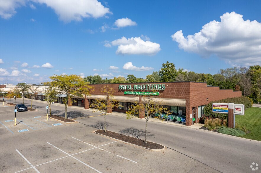 More Photos Of 6600-6694 Sawmill Rd, Columbus Storefront For Lease