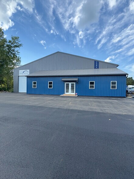 More Photos Of 7331 Community Drive Dr, Lima Light Distribution For Lease