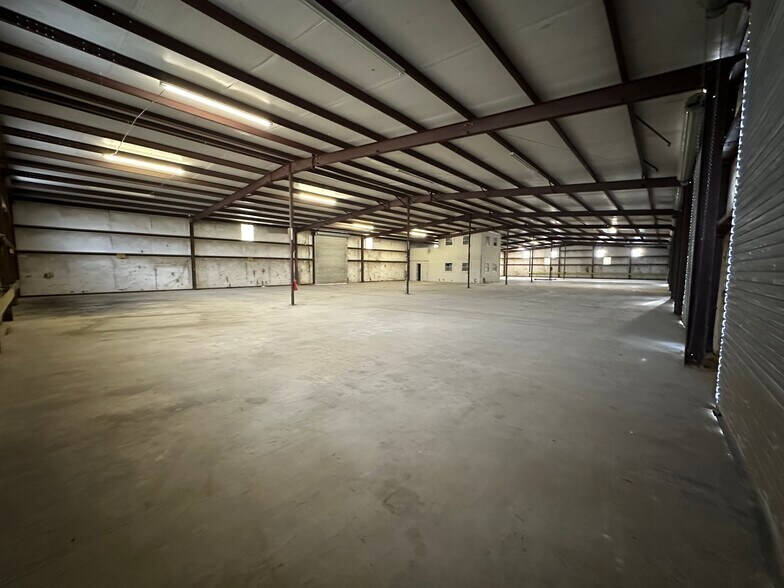 More Photos Of 7626 N General Bruce Dr, Temple Unknown For Lease