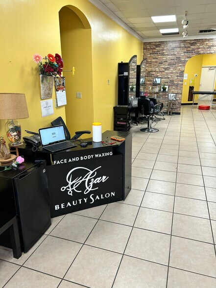 More Photos Of 815-825 Plantation Dr, Richmond Unknown For Lease