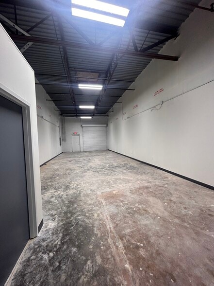 More Photos Of 1785 E Park Place Blvd, Stone Mountain Unknown For Lease