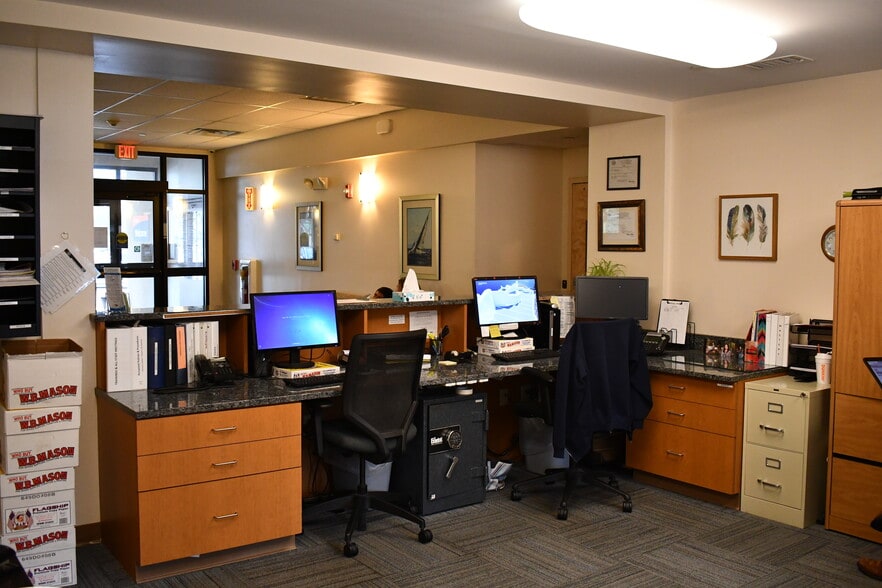 More Photos Of 140 Queen City Ave, Manchester Rehabilitation Center For Sale