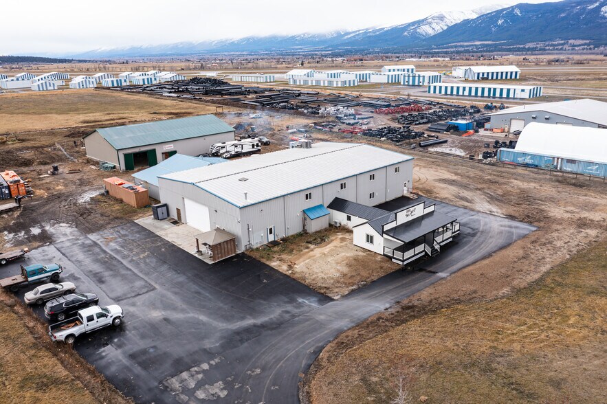 More Photos Of 497 Stevensville Airport Rd, Stevensville Warehouse For Sale