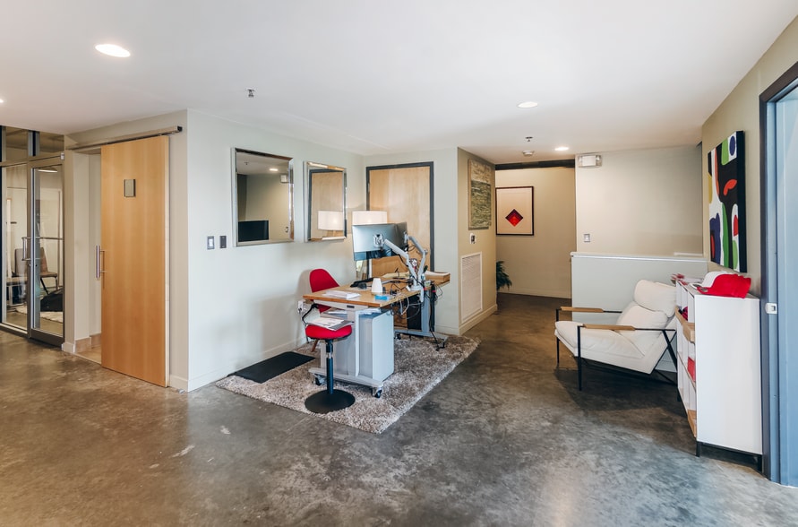 More Photos Of 101 S 12th St, Tampa Apartments For Lease