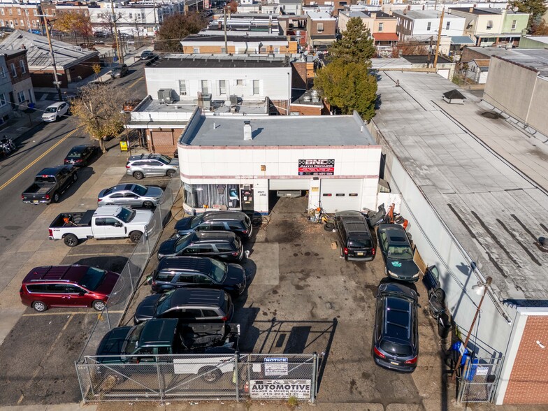 Primary Photo Of 2627-31 E Westmoreland St, Philadelphia Auto Repair For Sale