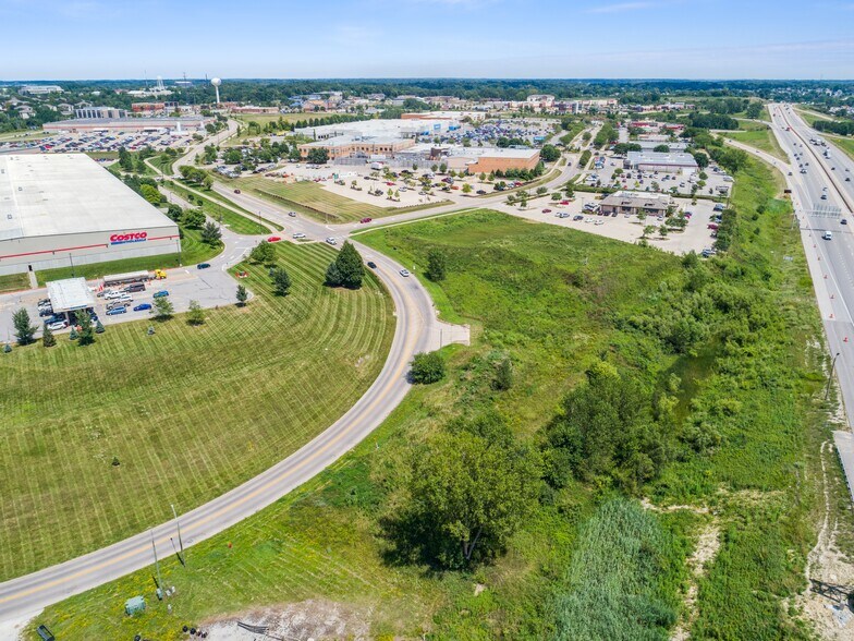 More Photos Of 2830 Commerce Dr, Coralville Land For Sale