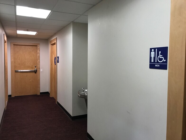 More Photos Of 2215-2221 W 190th St, Torrance Loft Creative Space For Lease