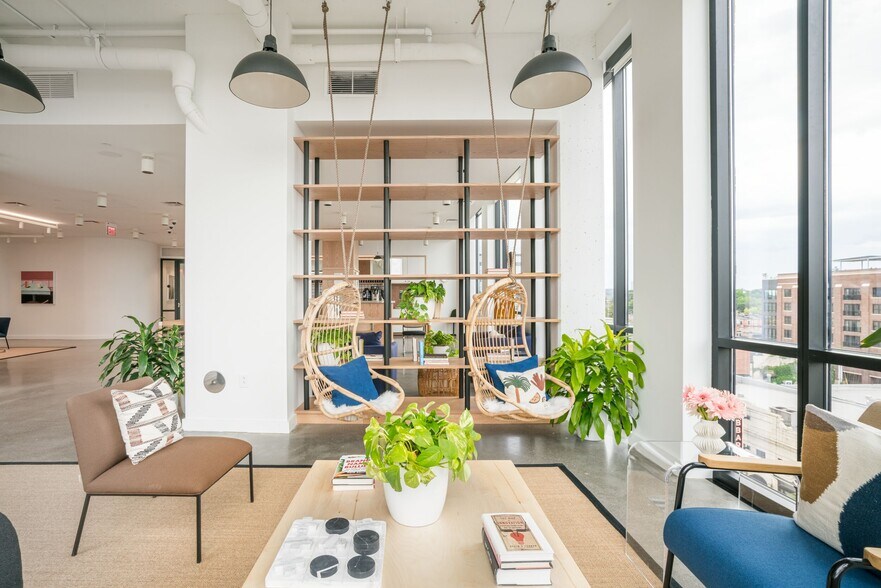 More Photos Of 800 N High St, Columbus Office Residential For Lease