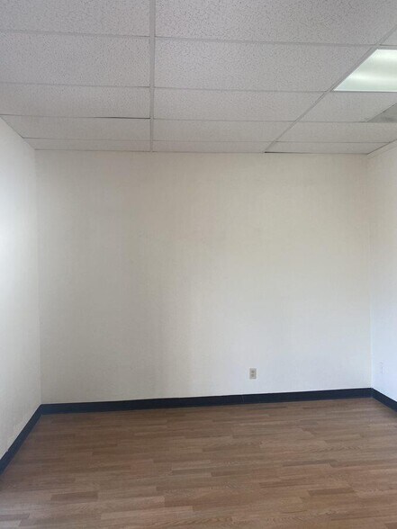 More Photos Of 1105-1111 Broadway, Chula Vista Unknown For Lease