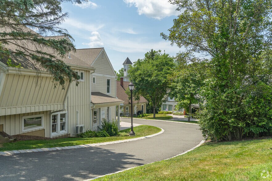 More Photos Of 75 State Route 15, Lafayette Unknown For Lease