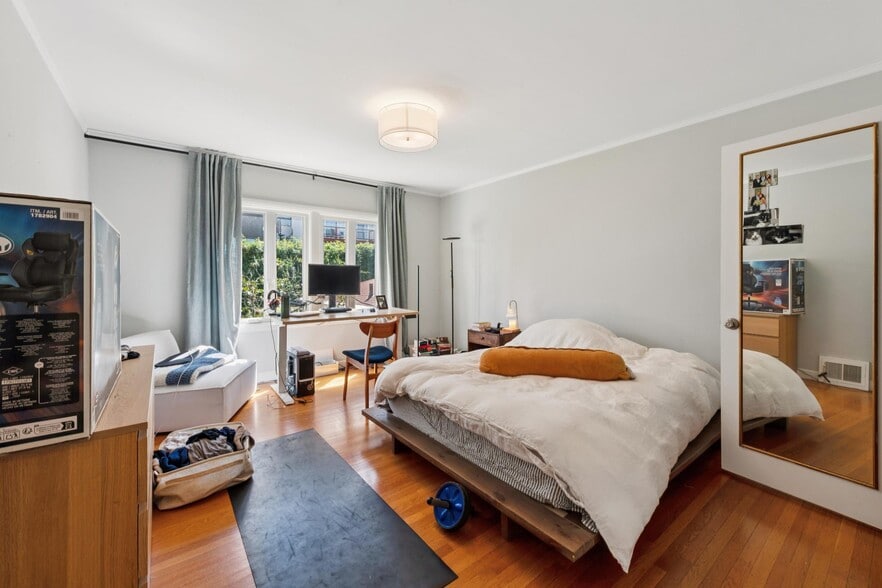 More Photos Of 2539-2541 Lombard St, San Francisco Apartments For Sale