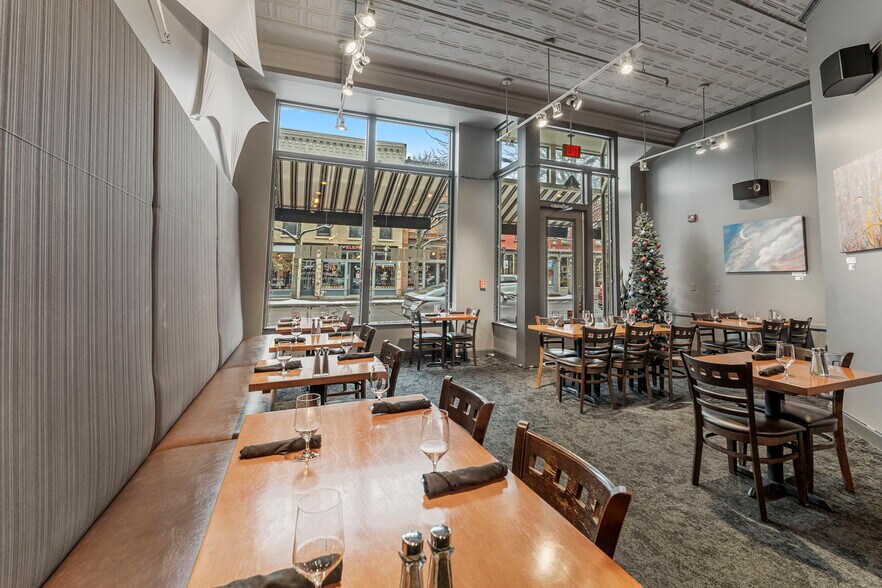 More Photos Of 1 W Market St, Corning Office Residential For Lease