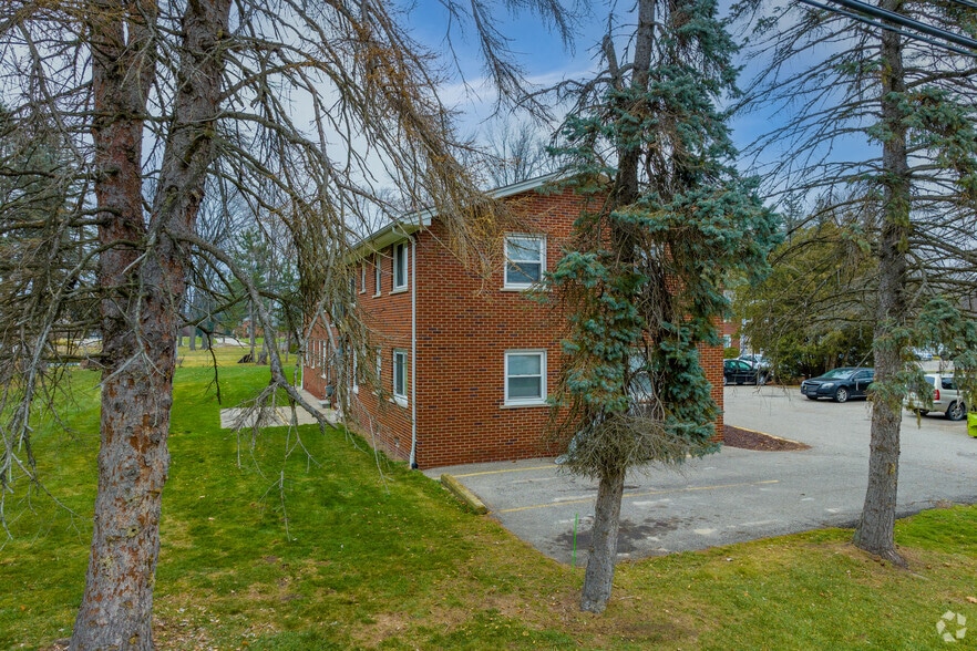 More Photos Of 51611 Mound Rd, Shelby Township Apartments For Sale