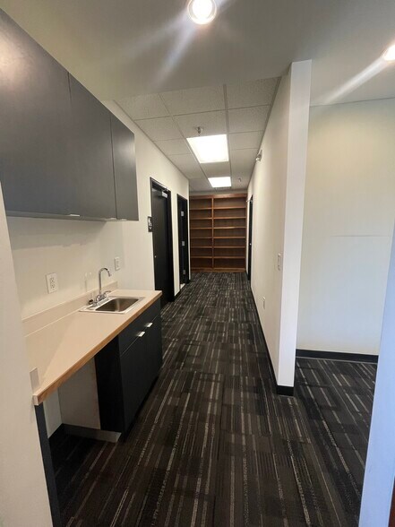 More Photos Of 2700 Farmington Ave, Farmington Office For Sale