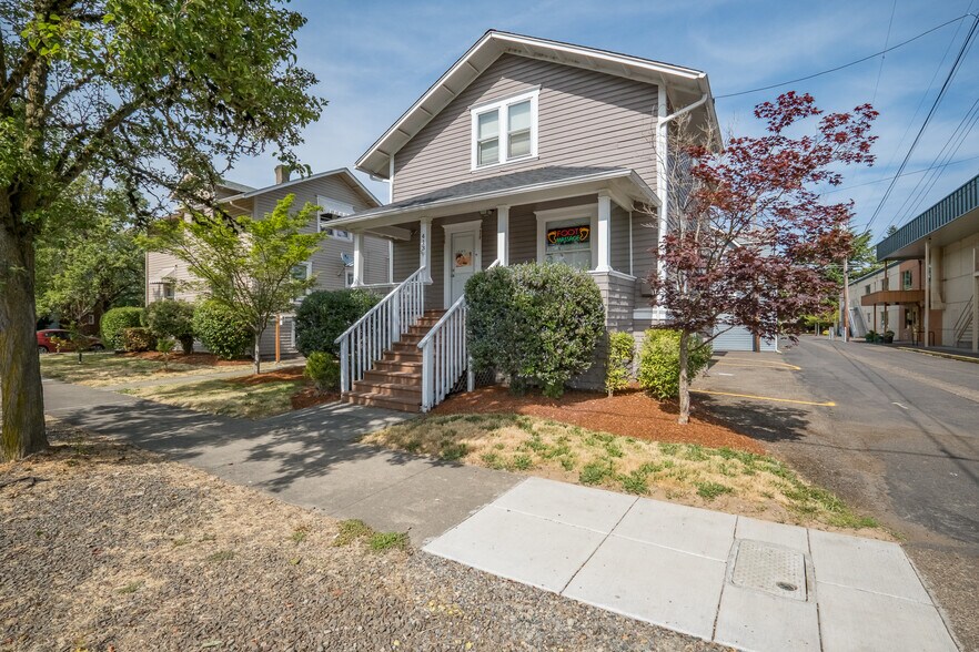 More Photos Of , Albany Unknown For Sale