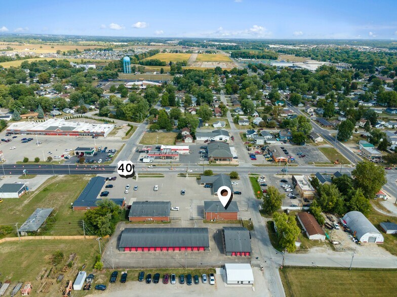 More Photos Of 1105 W Main St, Greenfield Office For Sale