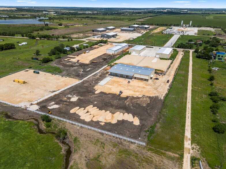 More Photos Of 782 Soechting Rd, New Braunfels Industrial For Lease