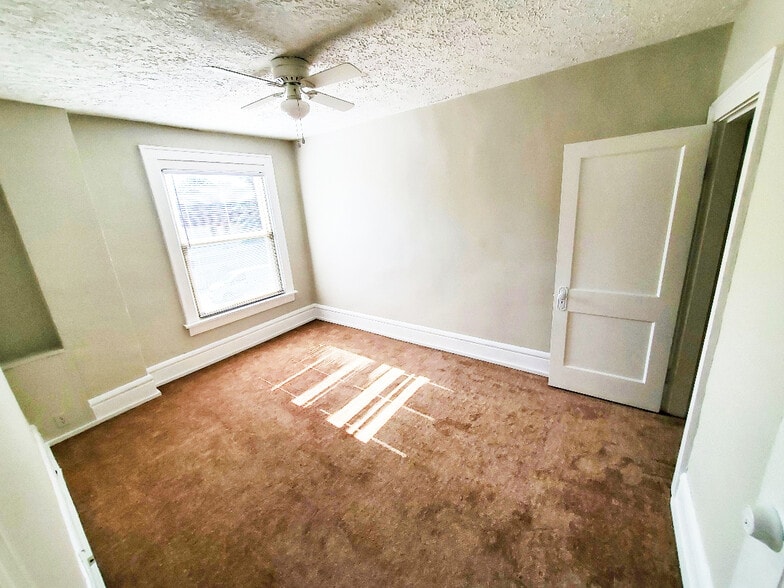 More Photos Of 1572-1580 S High St, Columbus Apartments For Sale