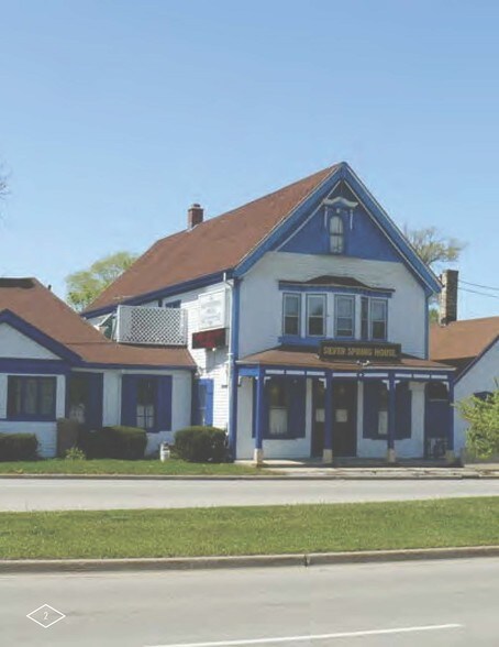 Primary Photo Of 6655 N Green Bay Ave, Glendale Restaurant For Sale