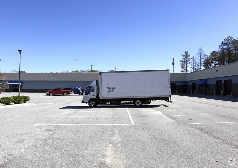 More Photos Of 1292 John Belt Dr, Douglasville Warehouse For Lease