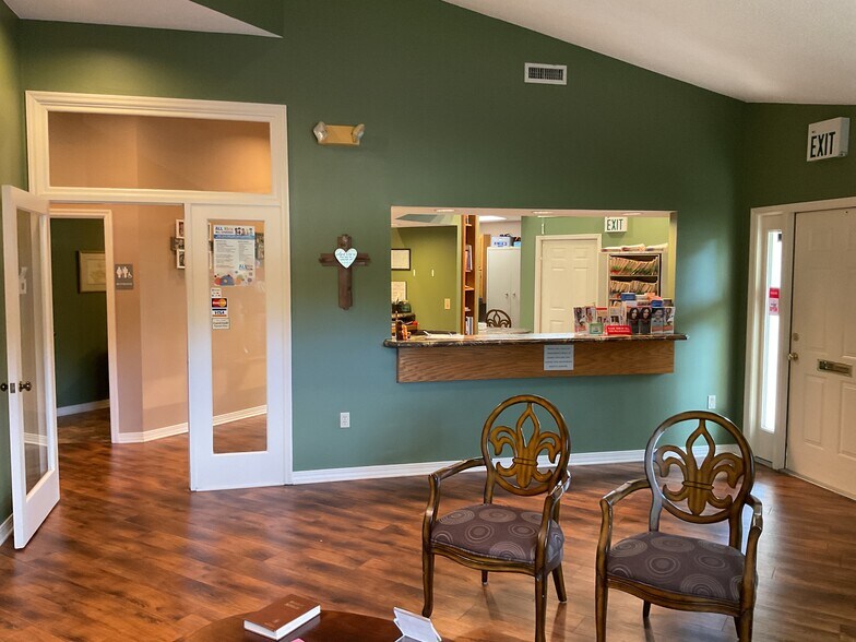 More Photos Of 1666 S Forest Ave, Luverne Medical For Sale