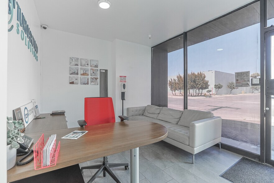 More Photos Of 14103-14109 Brighton Ave, Gardena Warehouse For Sale