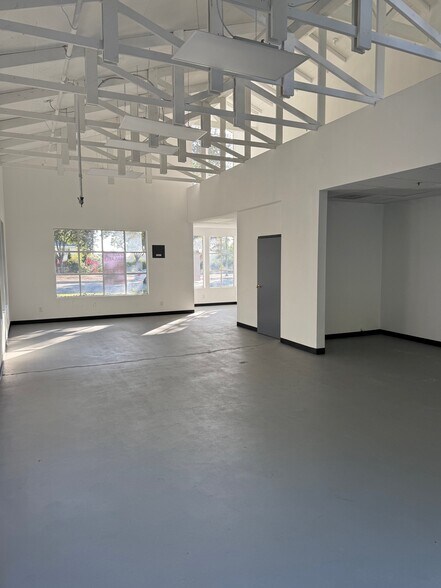 More Photos Of 7440-7460 San Ramon Rd, Dublin Unknown For Lease