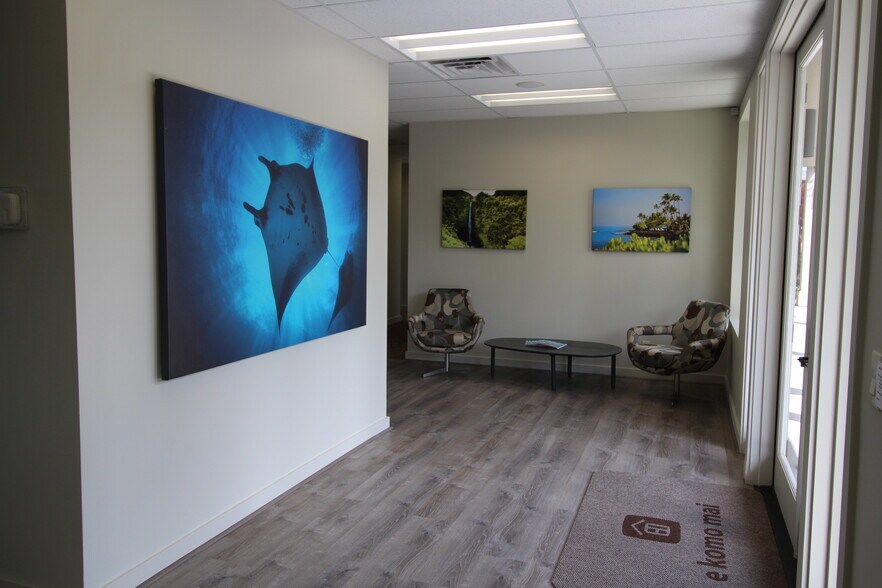 More Photos Of 75-5919 Walua Rd, Kailua Kona Office For Lease