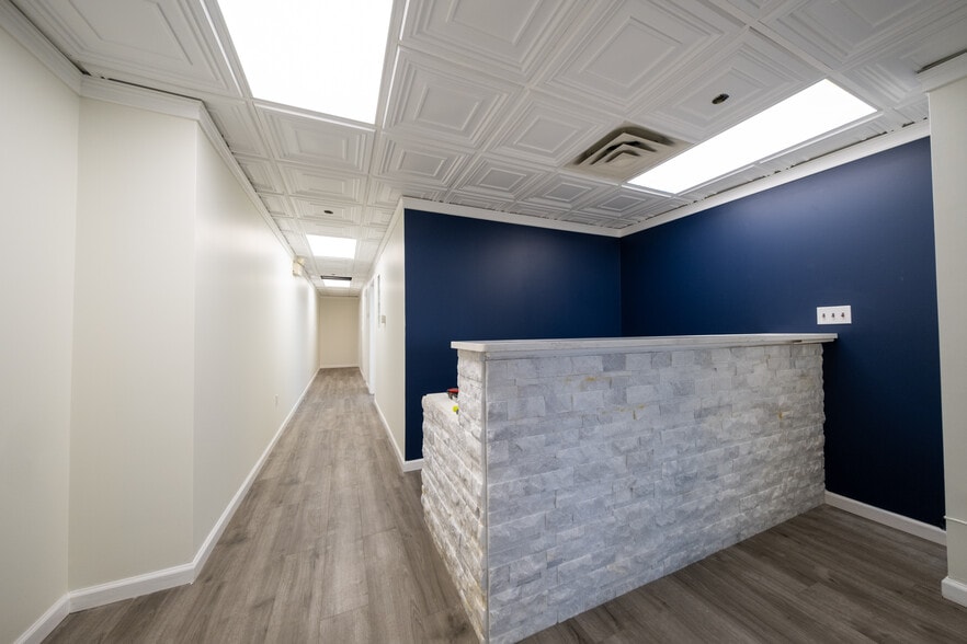 More Photos Of 1301 Grandview Ave, Pittsburgh Office For Sale