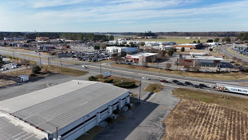 More Photos Of 4010 Vernon Ave, Kinston Bowling Alley For Sale