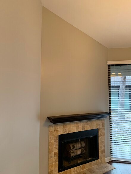 More Photos Of 14339 Torrey Chase Blvd, Houston Office For Sale