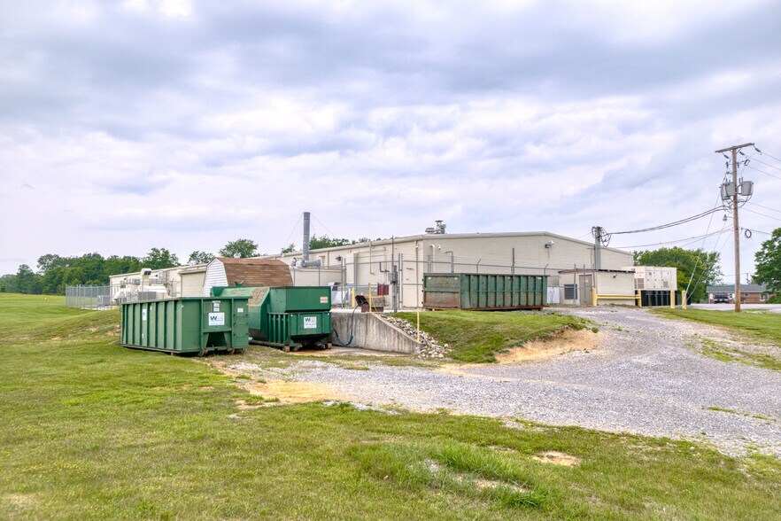 More Photos Of 5190 Dominion Dr, Dublin Warehouse For Sale