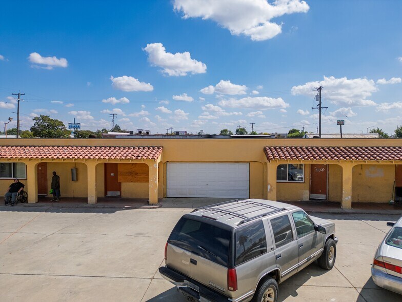 More Photos Of 1407 W 16th St, Merced Hotel For Sale