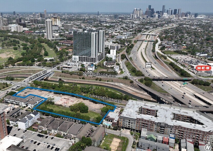 More Photos Of SEC S MacGregor Way @ Almeda Rd, Houston Land For Sale