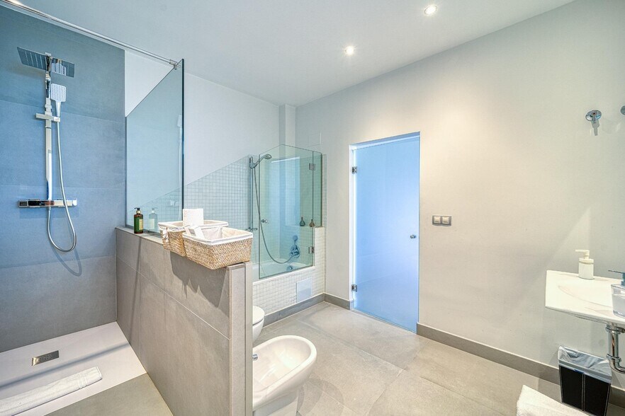 More Photos Of , Cercedilla Hotel For Sale