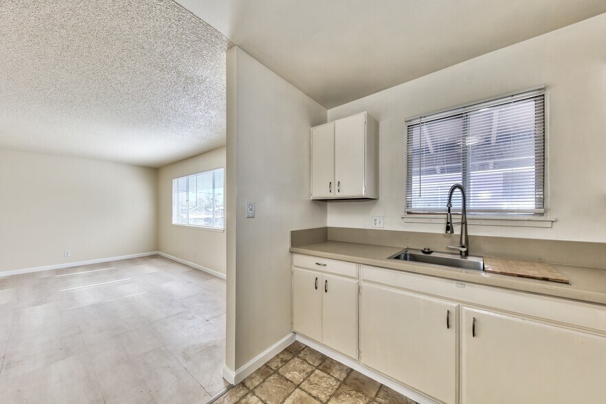 More Photos Of 420 Lee St, Carson City Apartments For Sale