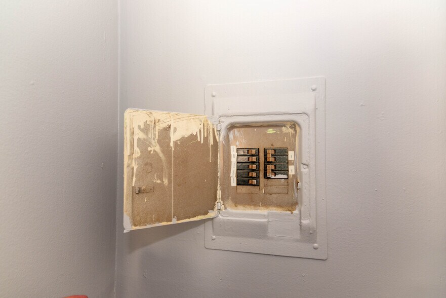 More Photos Of 2601 Garrison Blvd, Baltimore Multifamily For Sale