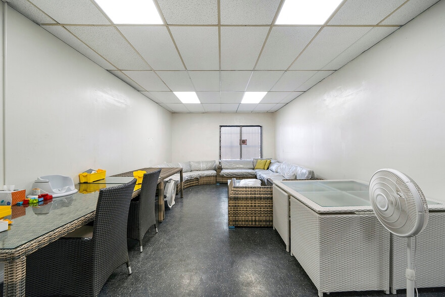 More Photos Of 13659 Magnolia Ave, Corona Freestanding For Sale