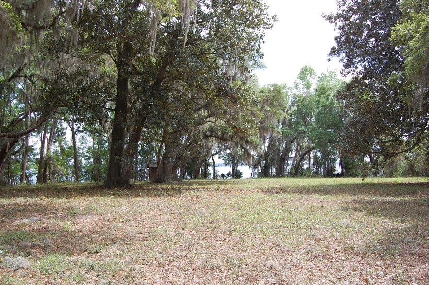 More Photos Of 254 Saint Johns Dr, Palatka Land For Sale