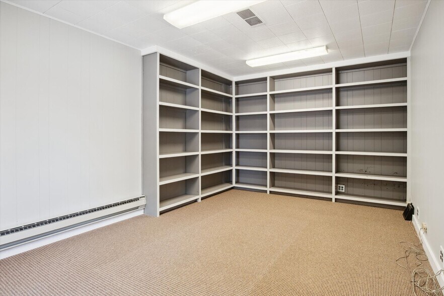 More Photos Of 316 S Eddy St, South Bend Office Residential For Sale