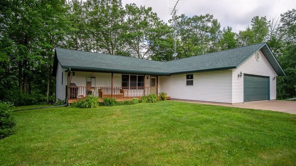 More Photos Of N1107 Roses Resort Rd, Weyerhaeuser Trailer Camper Park For Sale