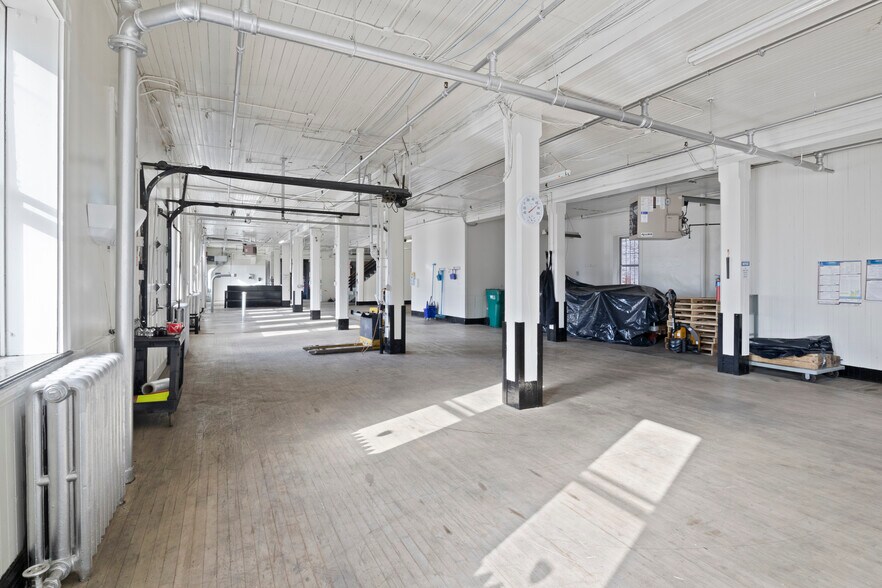 More Photos Of 86-88 White St, Rochester Manufacturing For Lease