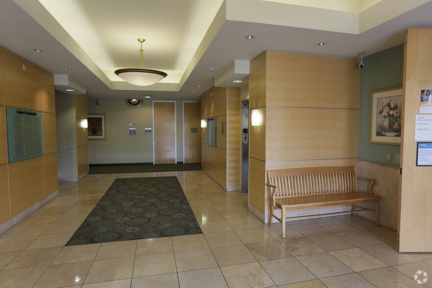 More Photos Of 1183 E Foothill Blvd, Upland Medical For Sale