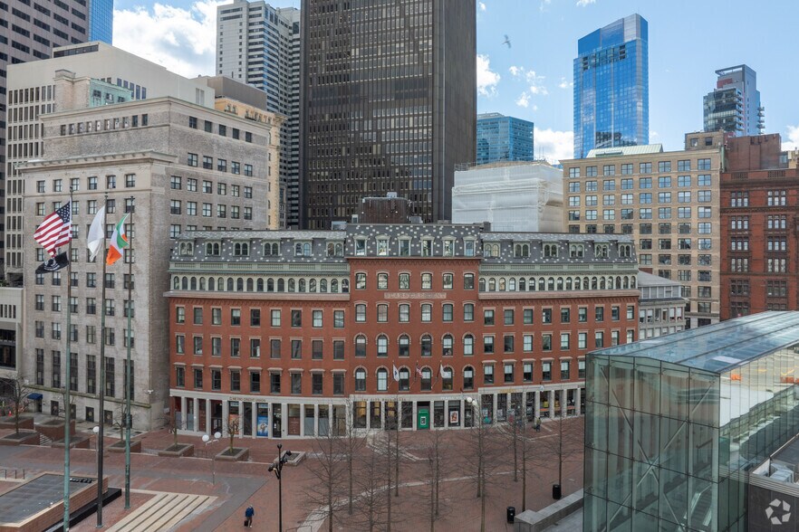 More Photos Of 100 City Hall Plz, Boston Office For Lease