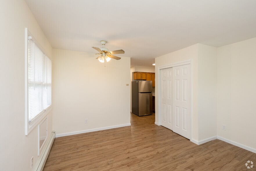 More Photos Of 275 Grand, Leonia Apartments For Sale